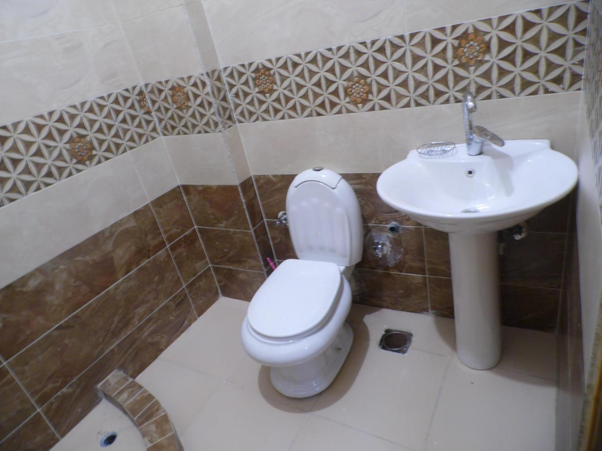 Nour House * الأقصر
